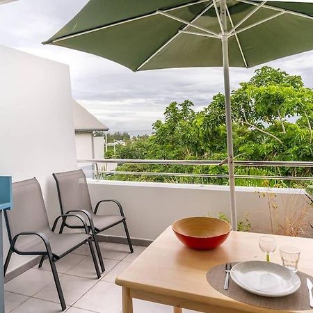 Flamboyant - Studio 2 Personnes Avec Lit De Qualite Hoteliere Separable Pour Couple Ou Amis Avec Tres Belle Terrasse A 12 Min A Pied Ou 4 Min En Voiture Du Lagon De L'Ermitage - St Gilles Les Bains La Saline-Les-Bains Exterior foto