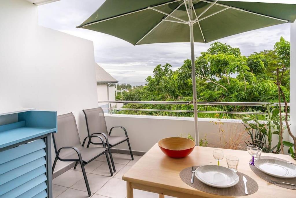 Flamboyant - Studio 2 Personnes Avec Lit De Qualite Hoteliere Separable Pour Couple Ou Amis Avec Tres Belle Terrasse A 12 Min A Pied Ou 4 Min En Voiture Du Lagon De L'Ermitage - St Gilles Les Bains La Saline-Les-Bains Exterior foto